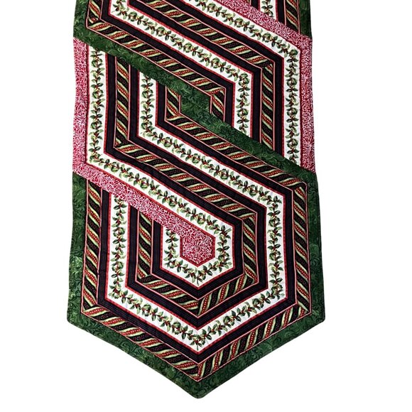 Handmade Christmas Table Runner 19x57 Holiday Decor Used Quilted Reversible - Picture 12 of 16